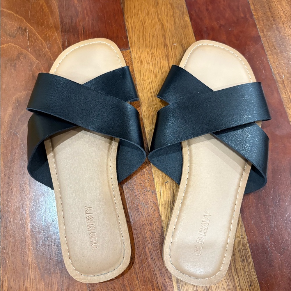 EUC Old Navy Black Women's Sandals